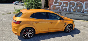 Renault Megan RS TROPHY 300 - 16