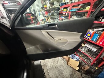 Prodám VW Passat B6 náhradní díly - 16