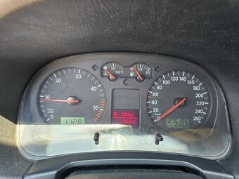 Volkswagen Golf IV 1.9TDI 96KW - 16