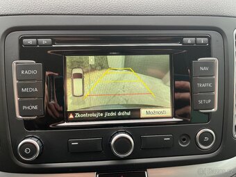 Volkswagen Sharan 2.0 TDI 103KW HIGHLINE 4x4 BMT - 16