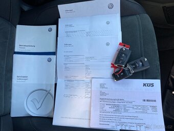 Volkswagen Touran, 2.0TDI 110KW- DSG- LED - 7MIST - 16