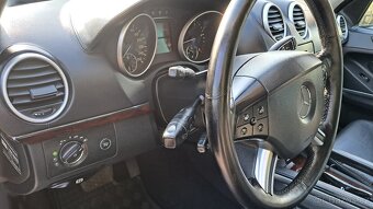 Mercedes GL, 320 CDI 4matic, 7 míst - 16