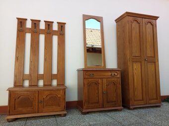 Rustikální předsíň, komoda, zrcadlo, masív - 16