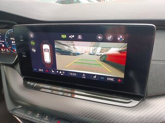 Škoda Octavia 4 RS Combi 2.0TSI 180kW DSG - záruka Autodraft - 16