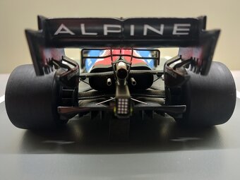 ALPINE A521 ESTEBAN OCON VÍTĚZ GP MAĎARSKA 2021 SPARK 1:18 - 16