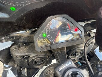 Honda CBR 1000RR Fireblade - 16