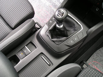 FORD FOCUS COMBI 1.0I ECOBOOST 74KW RV-2020 - 16