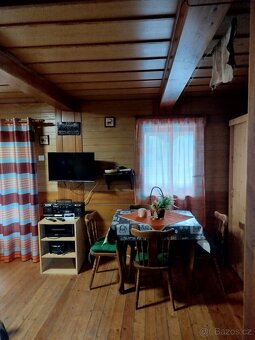 Pronájem chaty je možno i na Velikonoční víkend - 16