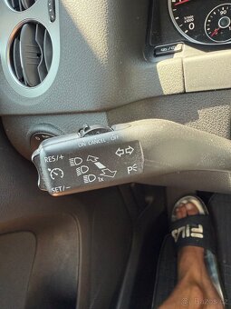 VW TIGUAN 2.0TDI 103kw LOUNGE KAMERA 2015 4x4 DSG - 16