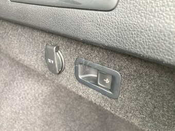 PASSAT,2.0TDI,110KW,178TKM,12/2016,VYHR,NAV,LED,TZ,SERVIS VW - 16