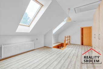 Pronájem zrekonstruovaného bytu 3+kk s pracovnou v RD, 119 m - 16
