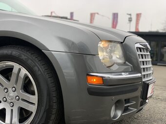 Chrysler 300 CRD - 16