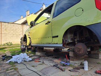 Citroen C2 1.1 - 16