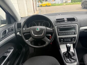 Škoda Octavia, 1.8i, 118kw Původ ČR Nová STK - 16