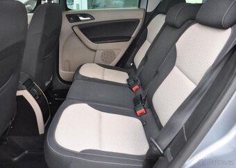 Škoda Yeti 2.0TDi DSG 4X4 TAŽNÉ 2XKOLA - 16