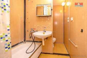 Prodej bytu 2+1, 44 m², Šumperk, ul. Jugoslávská - 16