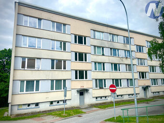 Pronájem bytu 2+kk, 39,5 m2 s balkónem, Sídliště Plešivec, Č - 16