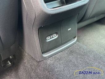 Škoda Octavia 2.0TDI 110kw 4x4 DSG  2022    83.000km DPH - 16