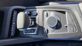 Audi R8,  V10 Performance RWD. Individuální barva - 16