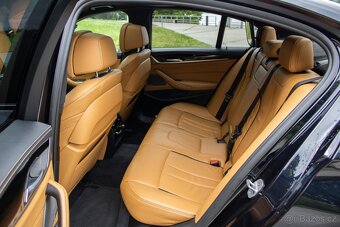 BMW Rad 5 540i xDrive A/T. - 16