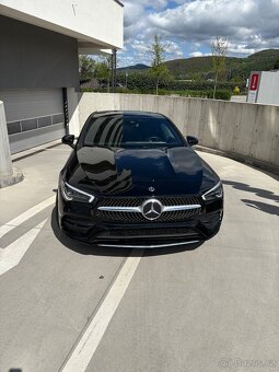 Mercedes Benz CLA - 16