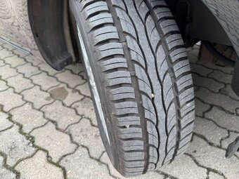 Ford Fiesta, 1.0i 74 kW klima - 16