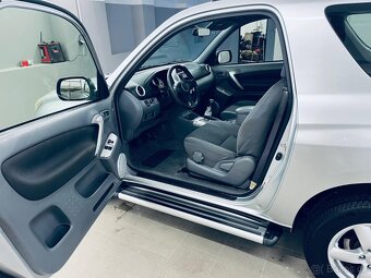 Toyota Rav4 2.0i 110kw - 16