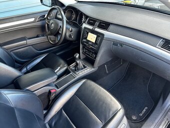 2.0tdi 103kw, 2015, 214000km, ELEGANCE, Xenon, Navi, tažné - 16