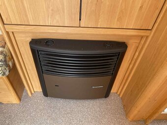 Knaus Sudwind 450 / 100 km/h - 16