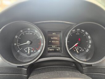 Skoda Superb - 16