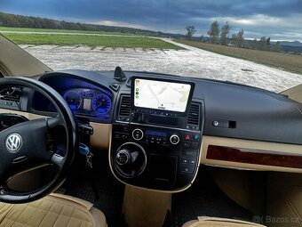 VW Multivan T5 Highline - 16