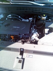 Hyundai Tucson 1.7 CRDi 85kW (116k). 1. maj. Servisní kniha. - 16