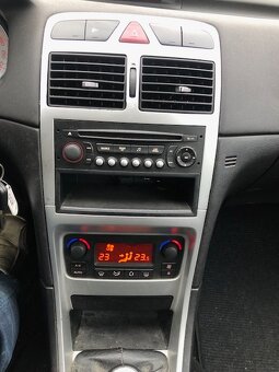 Prodám Peugeot 307 kombi 1,6 HDi - 16