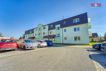 Prodej bytu 3+1, 90 m², Město Touškov, ul. Partyzánská - 16