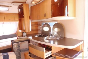 Hobby De Luxe 440 SF R.v. 2007 Stanová předsíń - 16