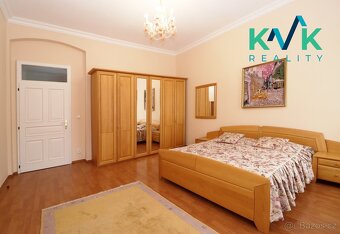 Lukrativní bydlení v Zahradní ulici v Karlových Varech - 16