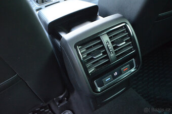 PRODÁM VW PASSAT 2.0TDI COMBI 150PS 2019 LED NAVI - 16