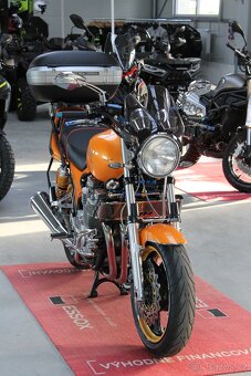 Yamaha XJR 1300 2001 - 16