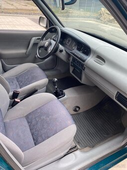 Škoda Felicia 1,3 MPI 50kW najeto 150 000km - 16