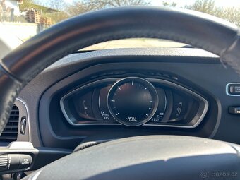 Volvo V40 D3 110 kW, 2,0 diesel r.v. 2016 - 16