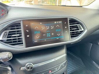 Peugeot 308 SW 1.6HDI 88KW, rv.:2018, PERFEKTNÍ STAV - 16
