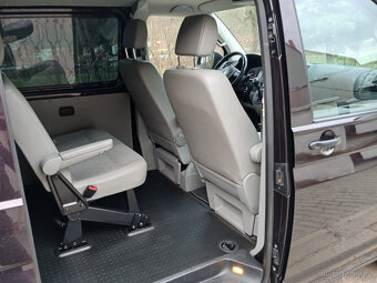 VW CARAVELLE T5.1,AC,WEBASTO,8míst,161tkm,TZ,1.maj,DPH - 16