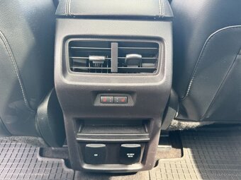 Ford Edge 2.0 TDCI ST-line - 16