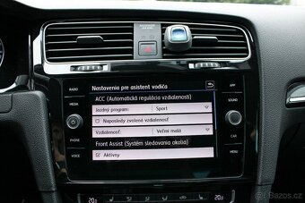 Volkswagen Golf Variant 1.5 TSI R-Line DSG - 16