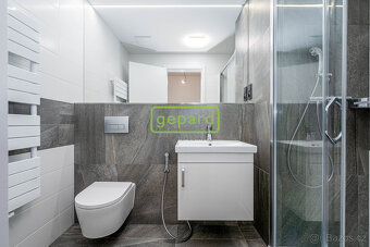 Prodej bytu 2+kk/B, 40 m2 + 4 m2, Praha 8-Kobylisy - 16
