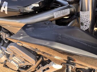 2002 YAMAHA FZS FAZER 1000, NOVÁ STK, LASER VÝFUK - 16