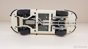 1:18 JAGUAR E COUPE,  k - 16