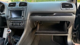 VW GOLF VI GTI - 16