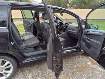 Opel zafira 1.6i turbo 110kw r.2010 stk 2026/10 - 16