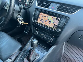Škoda Octavia III RS 2.0TDI DSG - na splátky bez registru - 16